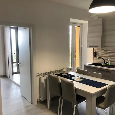Apartment Il Nido Della Fenice Brunate